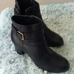 Cole Hann Boots RHINECLIFF Grand OS ,Heeled Buckle Ankle Boot size 8.5